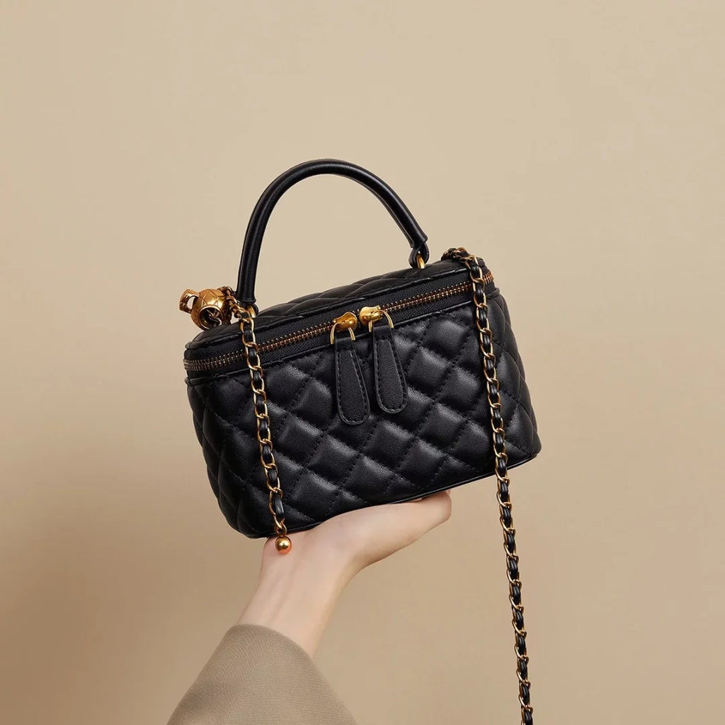 Luxury Women's Quilted Chain-Link Handbag - Synthetic Leather Black Shoulder Bag with Golden-Tone Hardware, Chain Strap & Snap Closure, Structured Tote for Everyday & Special Occasions, Versatile Elegant Purse