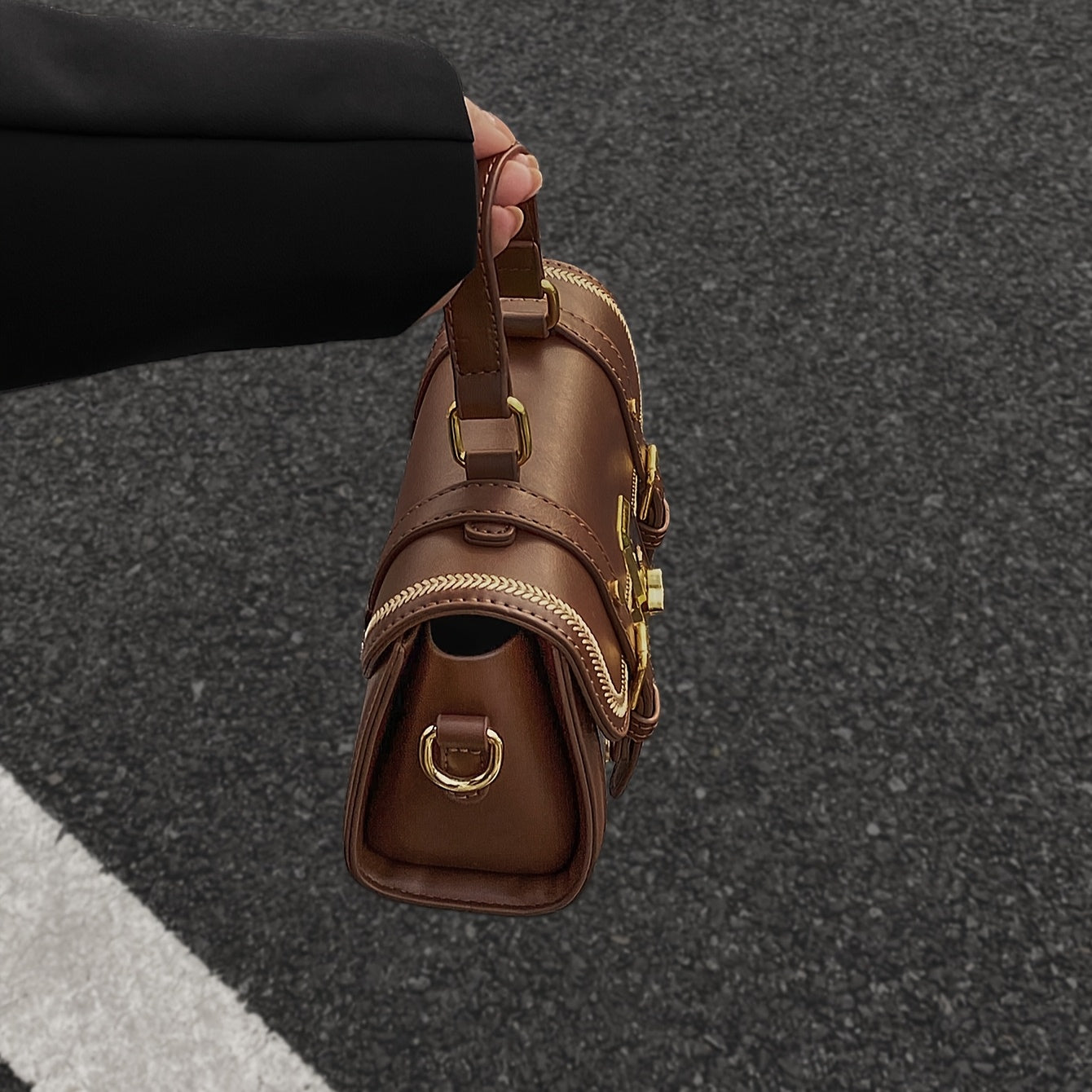 New Women'S Underarm Bag for Autumn And Winter, Trendy Crossbody Bag with a Stylish Chain, Small Square Shoulder Bag.