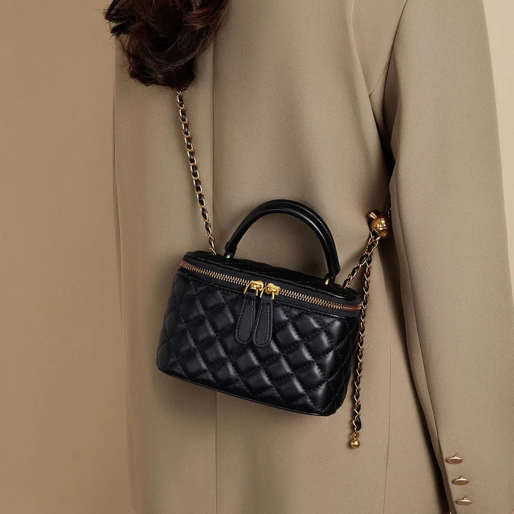 Luxury Women's Quilted Chain-Link Handbag - Synthetic Leather Black Shoulder Bag with Golden-Tone Hardware, Chain Strap & Snap Closure, Structured Tote for Everyday & Special Occasions, Versatile Elegant Purse